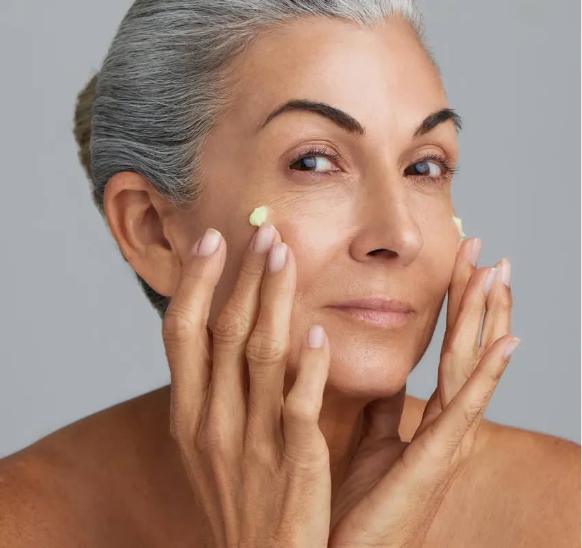 Як використовувати C.A.R.E.NAD+ Boosting Moisturizer?