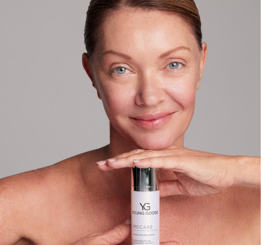 Як використовувати ProC.A.R.E. Senolytic Anti-Aging Serum?